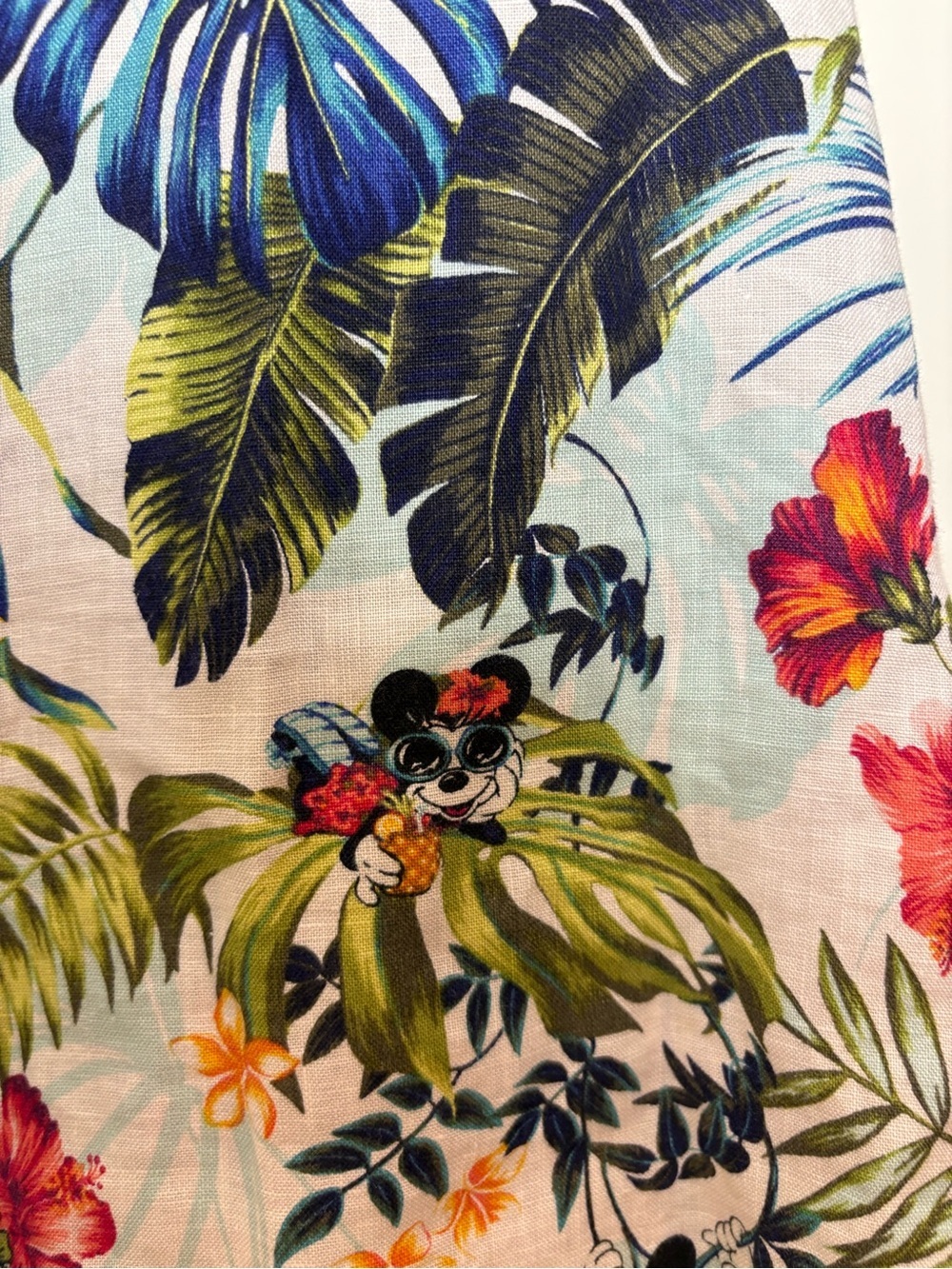 TOMMY BAHAMA Disney Jungle Jubilee Women’s Linen Shirt Mickey/Minnie Mouse L - Picture 9 of 11